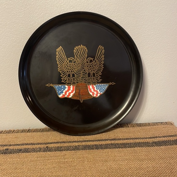 [COUROC] Mid Century 1970’s American Flag/Eagles Resin Tray - Picture 2 of 6